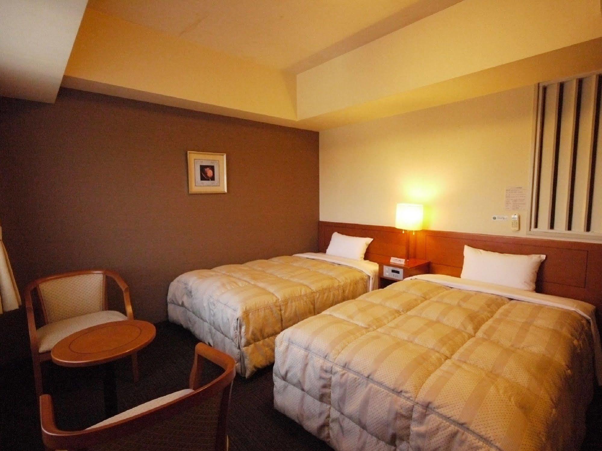 Hotel Route-Inn סוזוקה מראה חיצוני תמונה